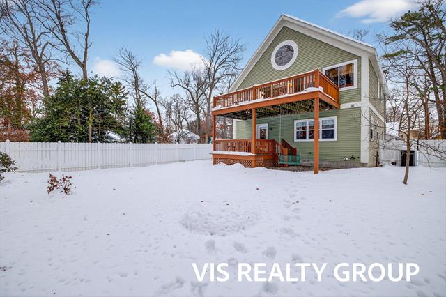 Builiding view fifteen for 17323 Ottawa, Spring Lake, MI. 49456