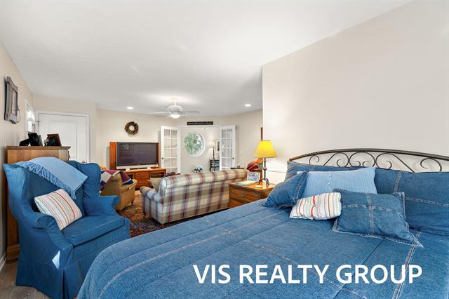 Builiding view fifty nine for 17323 Ottawa, Spring Lake, MI. 49456