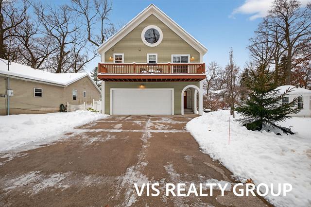 Builiding view ninety five for 17323 Ottawa, Spring Lake, MI. 49456