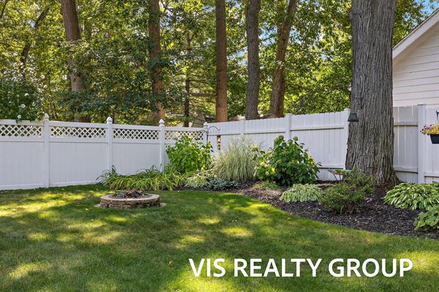 Builiding view one hundred three for 17323 Ottawa, Spring Lake, MI. 49456