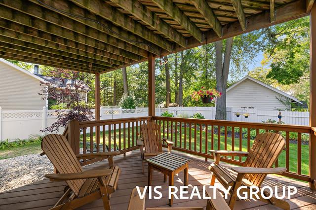 Builiding view seventeen for 17323 Ottawa, Spring Lake, MI. 49456