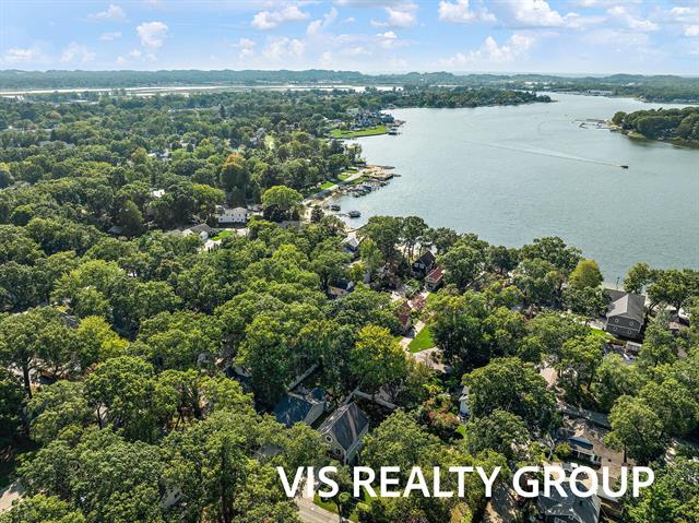 Builiding view seventy seven for 17323 Ottawa, Spring Lake, MI. 49456