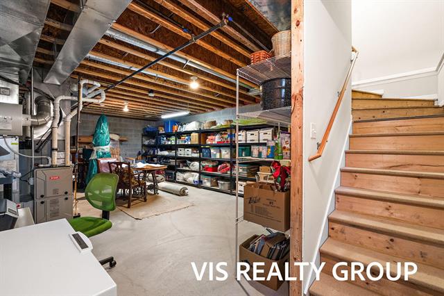 Builiding view sixty three for 17323 Ottawa, Spring Lake, MI. 49456