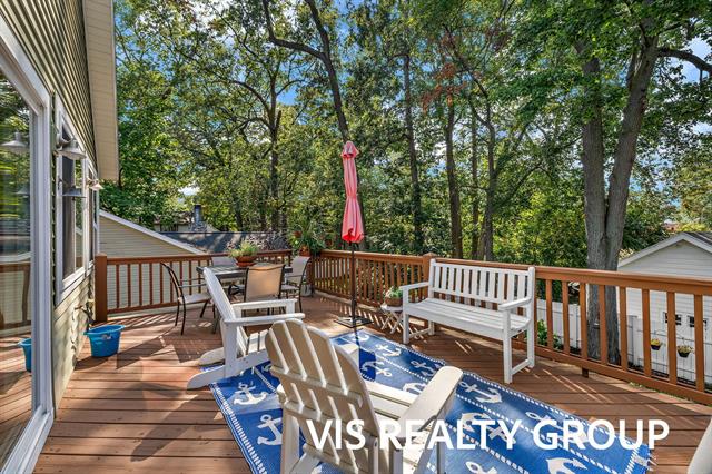 Builiding view twelve for 17323 Ottawa, Spring Lake, MI. 49456