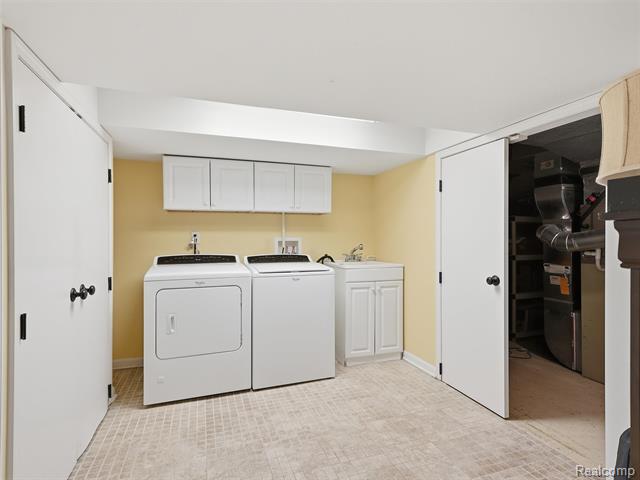 Builiding view twenty three for 4133 Berkshire, Royal Oak, MI. 48073