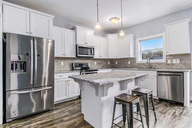 Builiding view five for 613 Trumpeter Bay Dr, Benton Harbor, MI. 49022