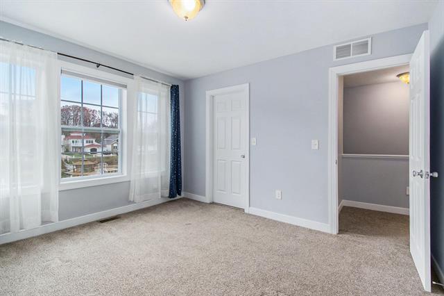 Builiding view nineteen for 613 Trumpeter Bay Dr, Benton Harbor, MI. 49022