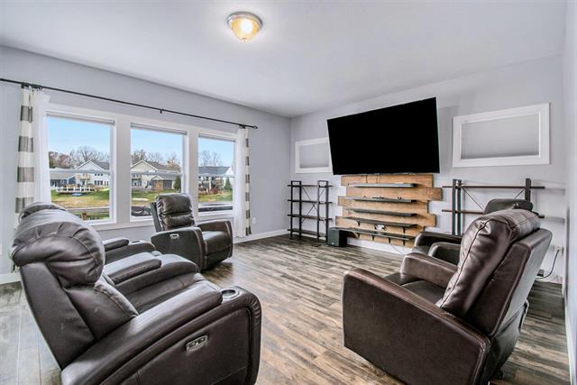 Builiding view two for 613 Trumpeter Bay Dr, Benton Harbor, MI. 49022