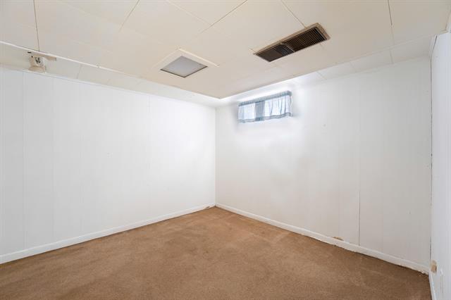 Builiding view nineteen for 8005 Edmonds, Portage, MI. 49024