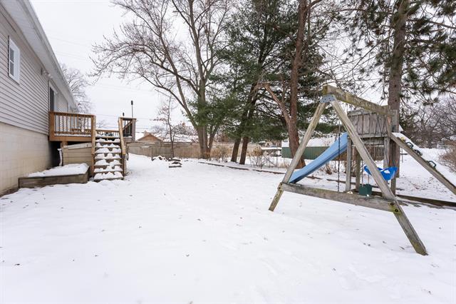 Builiding view twenty two for 8005 Edmonds, Portage, MI. 49024