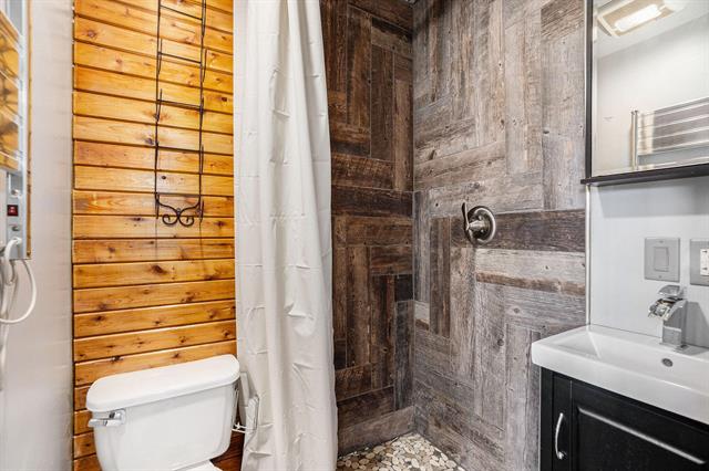 Builiding view nineteen for 760 Roth, Reed City, MI. 49677