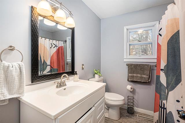 Builiding view fourteen for 18689 Spring Lake, Spring Lake, MI. 49456