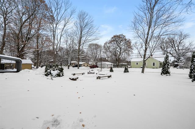 Builiding view twenty two for 725 Gayle, Kalamazoo, MI. 49048