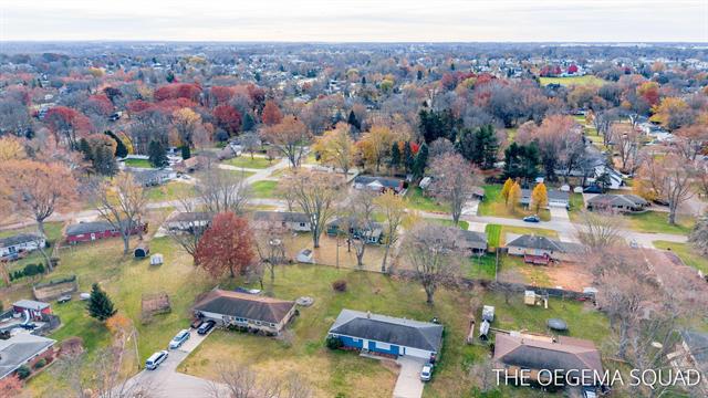 Builiding view forty for 1101 Lynden, Holland, MI. 49423