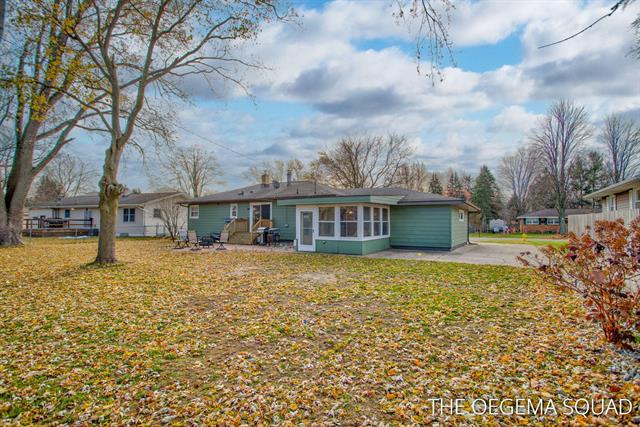 Builiding view thirty five for 1101 Lynden, Holland, MI. 49423