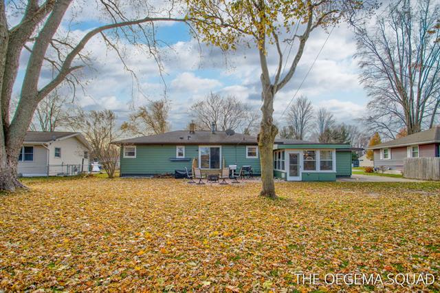 Builiding view twenty nine for 1101 Lynden, Holland, MI. 49423