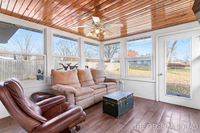 Builiding view twenty six for 1101 Lynden, Holland, MI. 49423