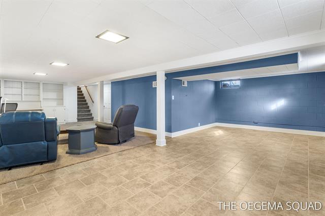 Builiding view twenty three for 1101 Lynden, Holland, MI. 49423