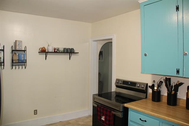 Builiding view eight for 3742 Heights Ravenna Rd, Muskegon, MI. 49444