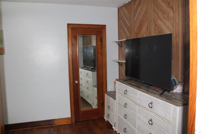 Builiding view fourteen for 3742 Heights Ravenna Rd, Muskegon, MI. 49444