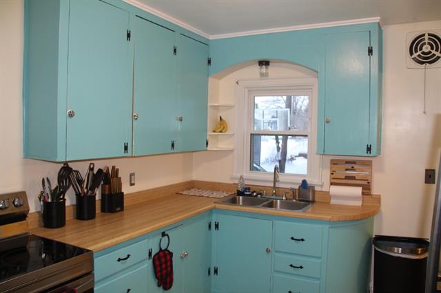 Builiding view six for 3742 Heights Ravenna Rd, Muskegon, MI. 49444