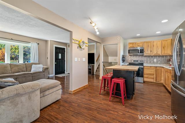 Builiding view eight for 11506 11 Mile, Ceresco, MI. 49033