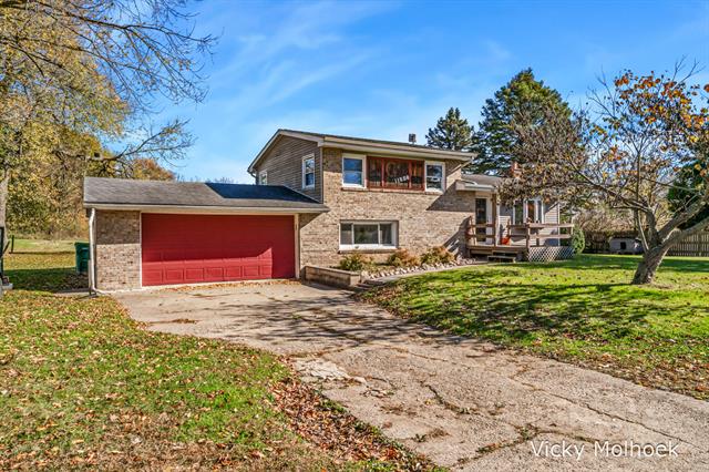 Builiding view one for 11506 11 Mile, Ceresco, MI. 49033