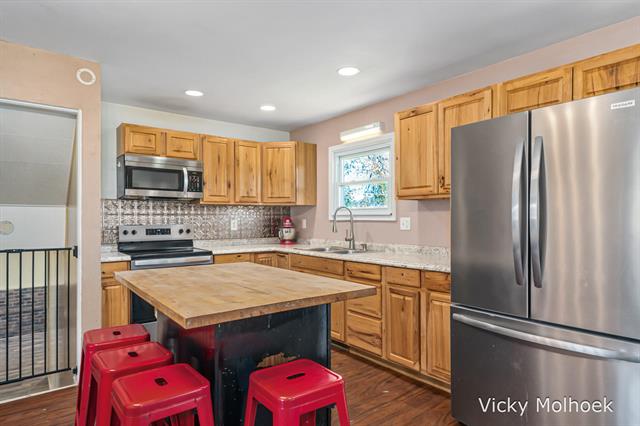 Builiding view ten for 11506 11 Mile, Ceresco, MI. 49033