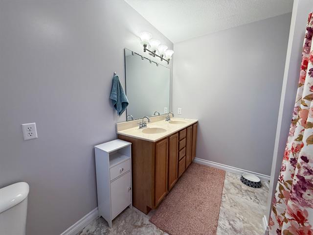 Builiding view fifty nine for 49114 Beulah, Mattawan, MI. 49071