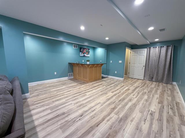 Builiding view forty nine for 49114 Beulah, Mattawan, MI. 49071