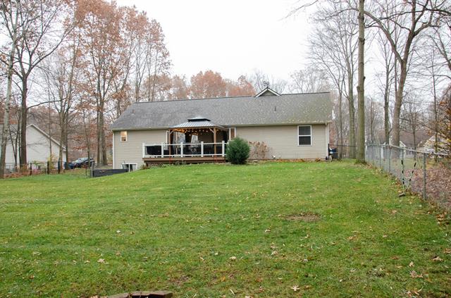 Builiding view seventy five for 49114 Beulah, Mattawan, MI. 49071