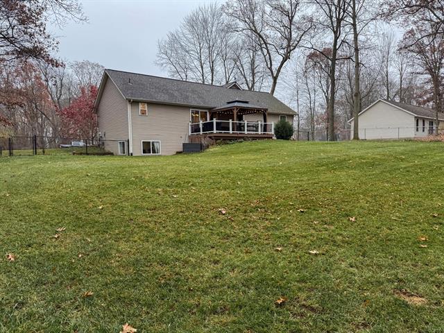 Builiding view sixty seven for 49114 Beulah, Mattawan, MI. 49071