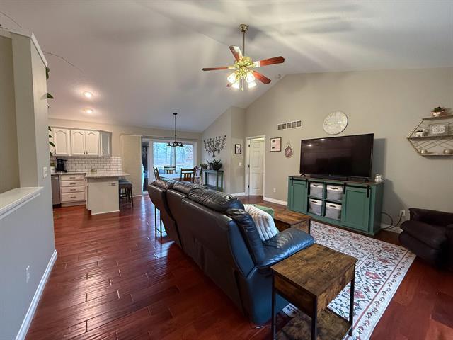 Builiding view three for 49114 Beulah, Mattawan, MI. 49071