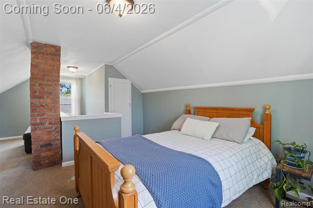 Builiding view fifteen for 295 Madison, Clawson, MI. 48017