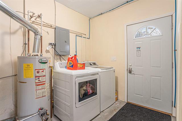 Builiding view eleven for 54 Maple, Battle Creek, MI. 49017