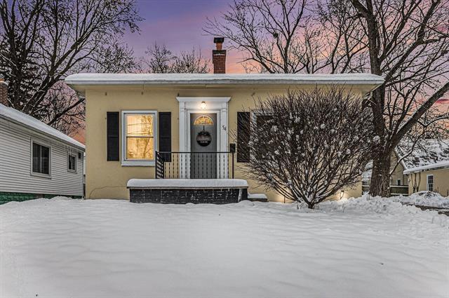 front view for 54 Maple Terrace, Battle Creek, Mi. 49017