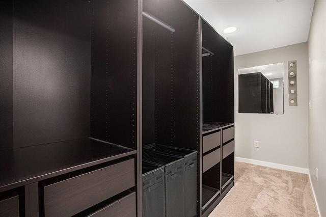 Builiding view nineteen for 3805 Borgess, Kalamazoo, MI. 49048