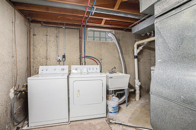 Builiding view twenty two for 3805 Borgess, Kalamazoo, MI. 49048