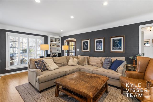 Builiding view seven for 2730 Oakwood, Grand Rapids, MI. 49506