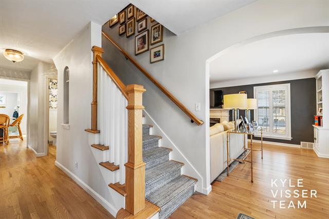 Builiding view three for 2730 Oakwood, Grand Rapids, MI. 49506