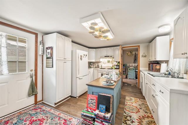 Builiding view seven for 414 Jefferson, Lowell, MI. 49331