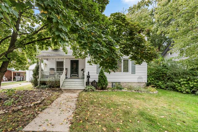 Builiding view thirty nine for 414 Jefferson, Lowell, MI. 49331