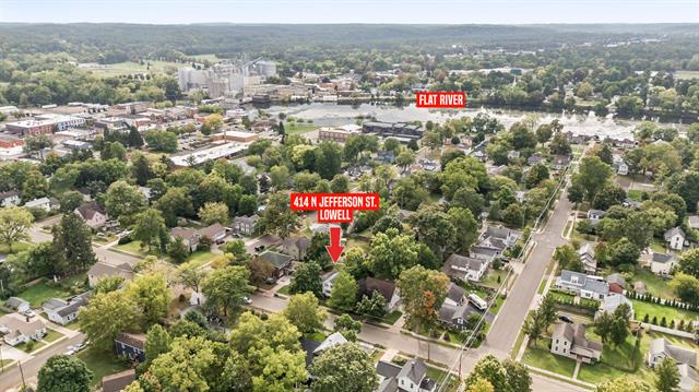 Builiding view thirty two for 414 Jefferson, Lowell, MI. 49331