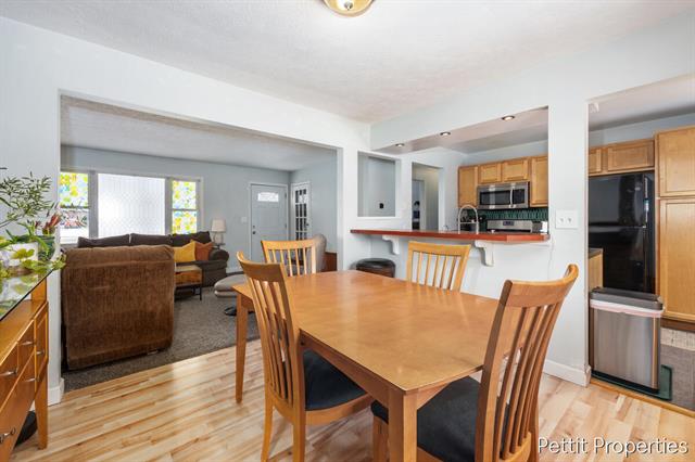 Builiding view four for 514 Wilson, Grand Rapids, MI. 49534