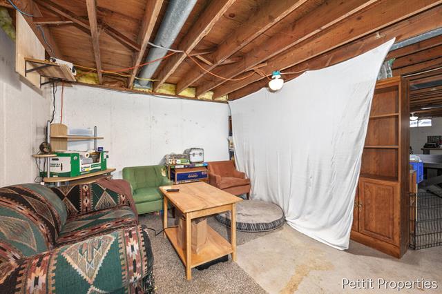 Builiding view thirteen for 514 Wilson, Grand Rapids, MI. 49534