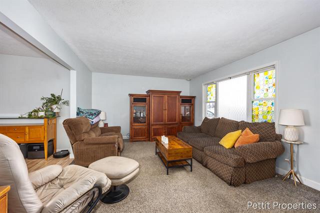 Builiding view two for 514 Wilson, Grand Rapids, MI. 49534