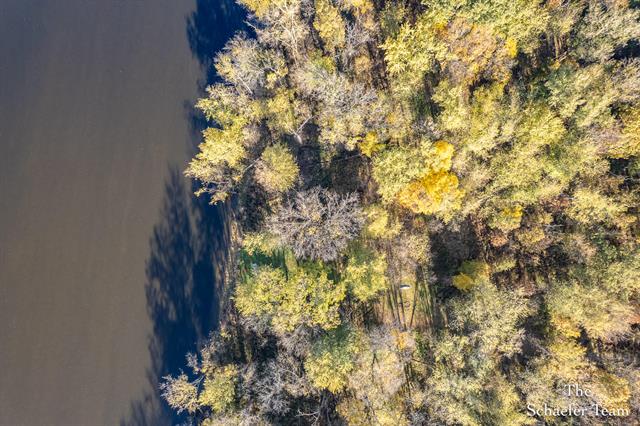 Builiding view thirty six for 8338 Fulton, Ada, MI. 49301