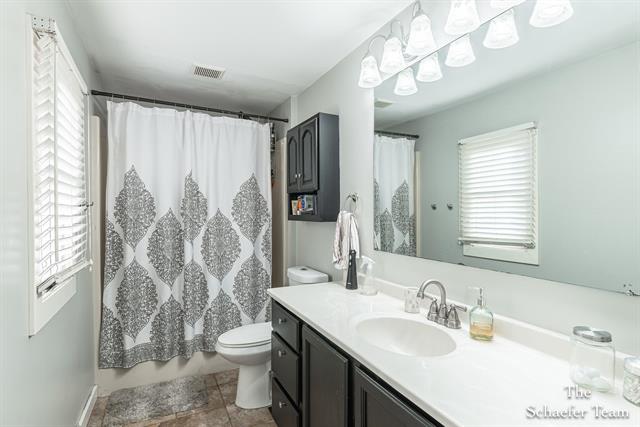 Builiding view twenty one for 8338 Fulton, Ada, MI. 49301