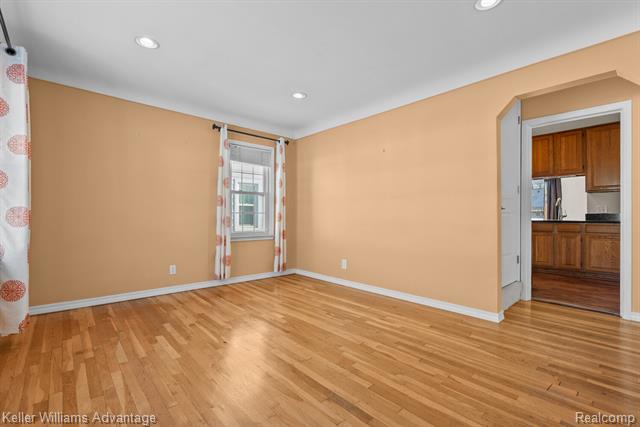 Builiding view eight for 1612 Donald, Royal Oak, MI. 48073