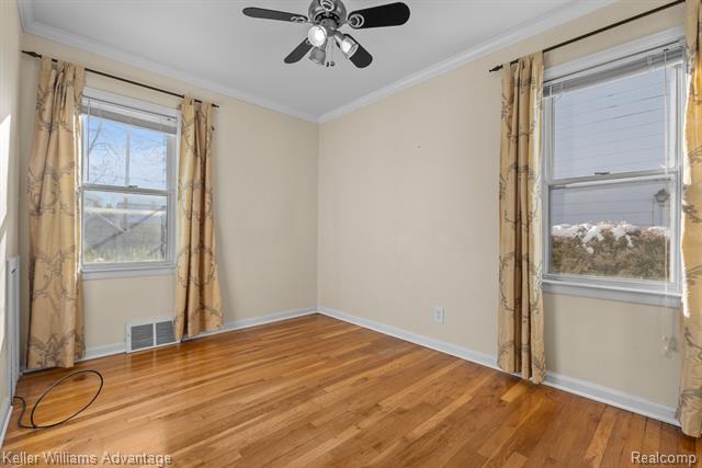 Builiding view eighteen for 1612 Donald, Royal Oak, MI. 48073